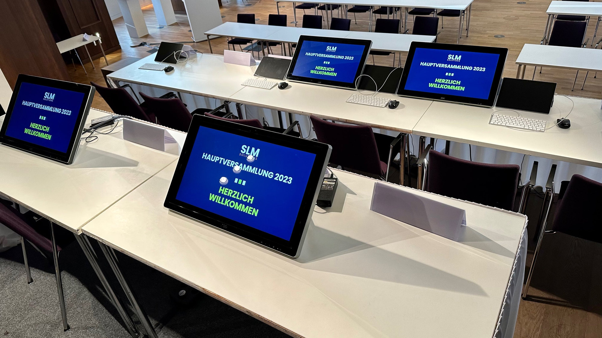 Hauptversammlung in Präsenz inkl. Dolmetschung